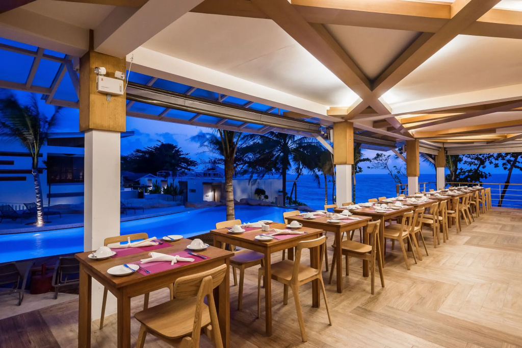 White Sand Samui Resort