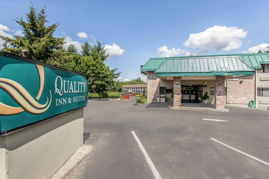 Quality Inn & Suites Lacey Olympia