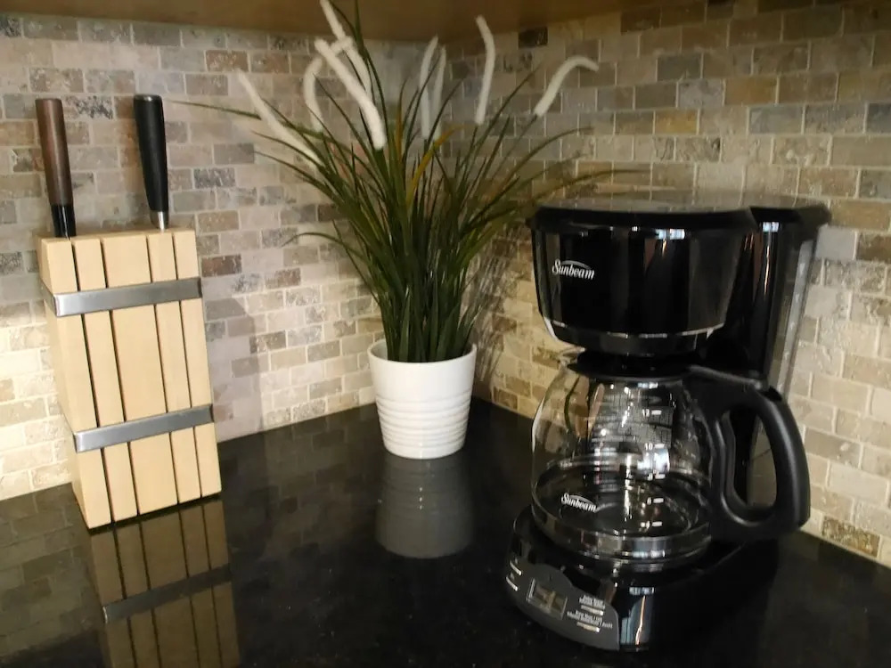 Amazing New 1BR Condo with Parking
