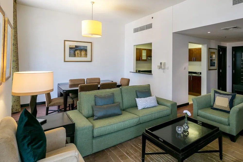One Perfect Stay - Green Lake Tower 1