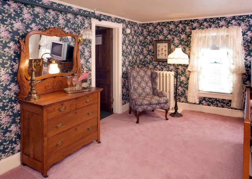 Wilbraham Mansion