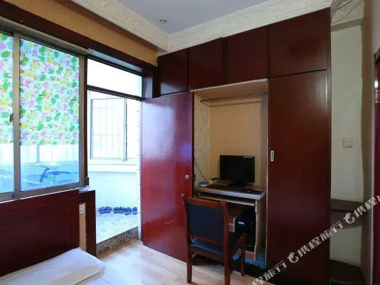 Yaxin Hotel