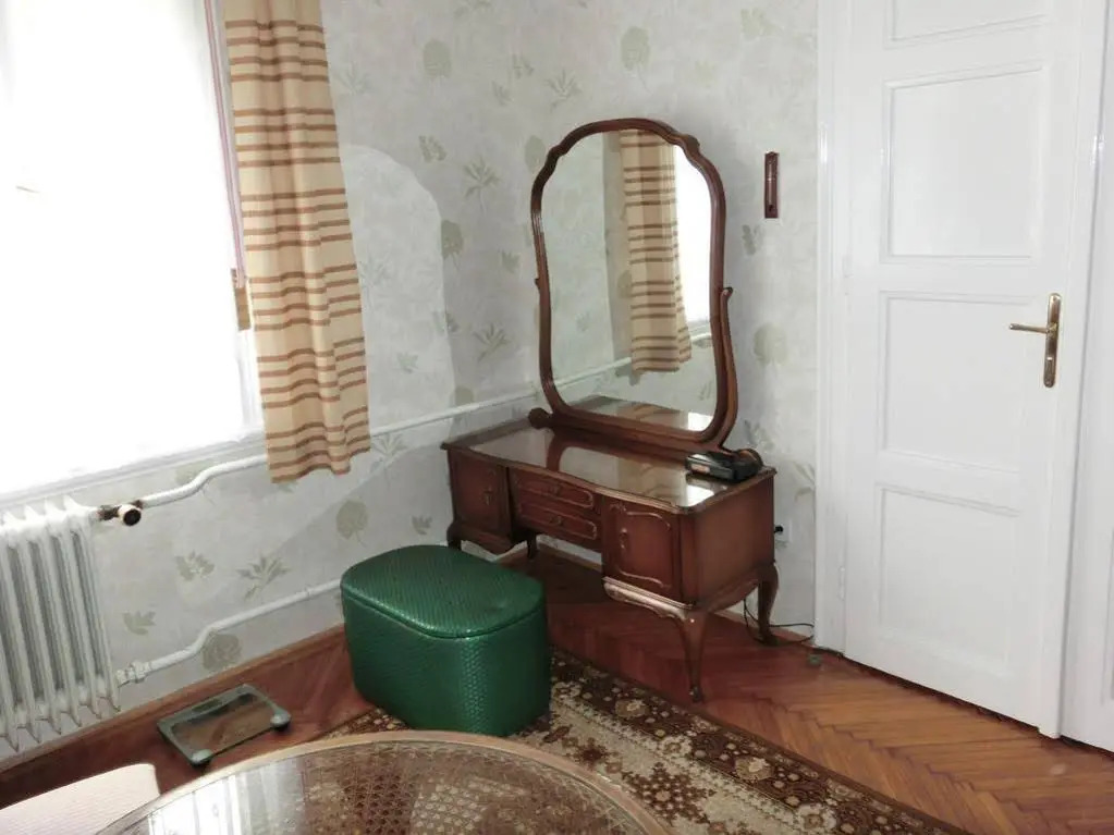 Ferienhaus mit Garten & Parkplatz, für Paare, Familien und Hunde