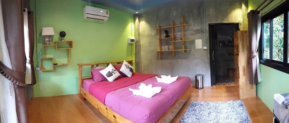 Plainam Resort