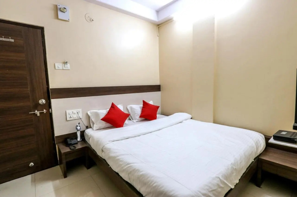 Hotel Aashish Deluxe Pet Friendly