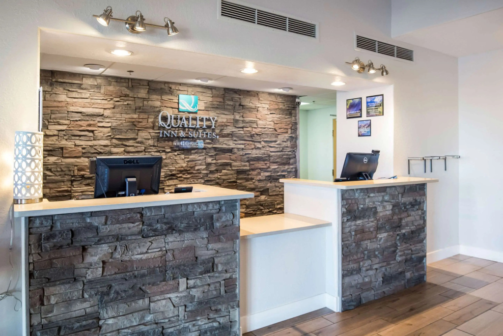 Quality Inn & Suites Pueblo West