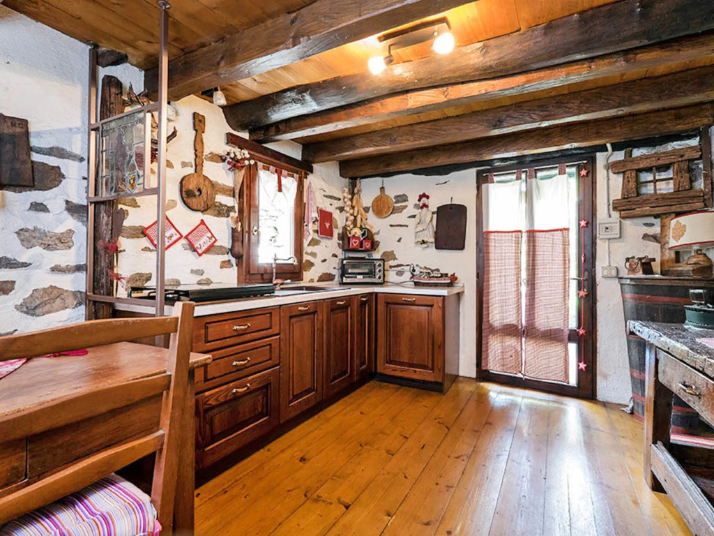 Chalet Il Gianlupo by Interhome