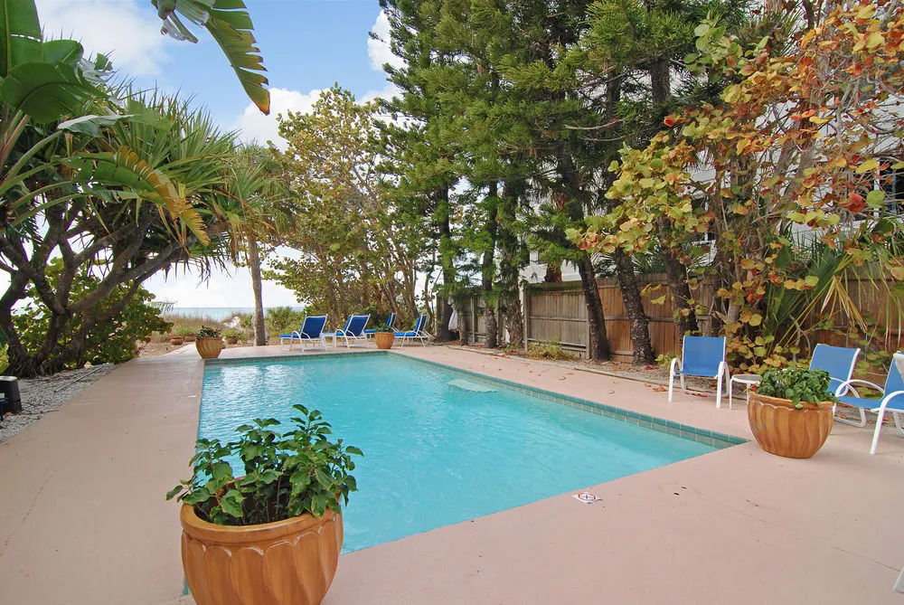 20 Gulf Boulevard