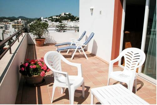 Apartamentos Ebusus