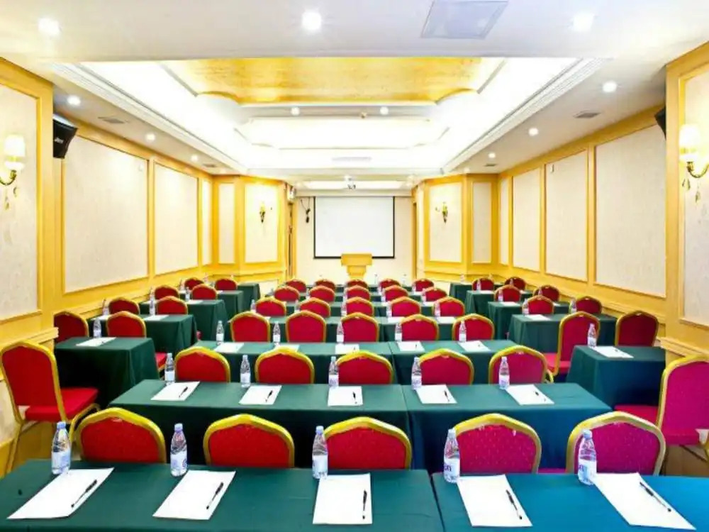 GreenTree Inn Shenzhen Dongmen Hotel