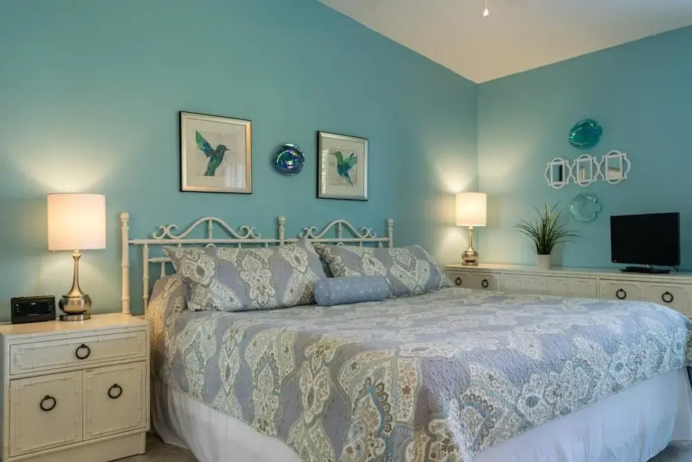 Cove at Sandy Pointe Unit 205a