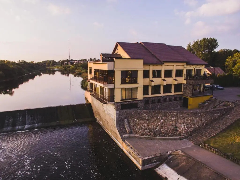 Viešbutis Banga