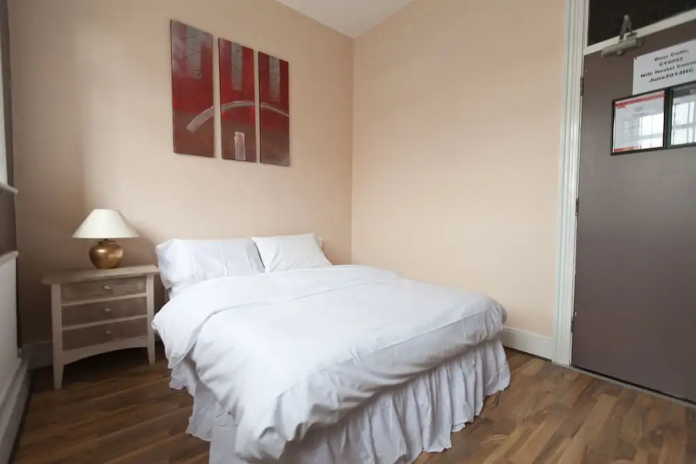 Hostel Connect