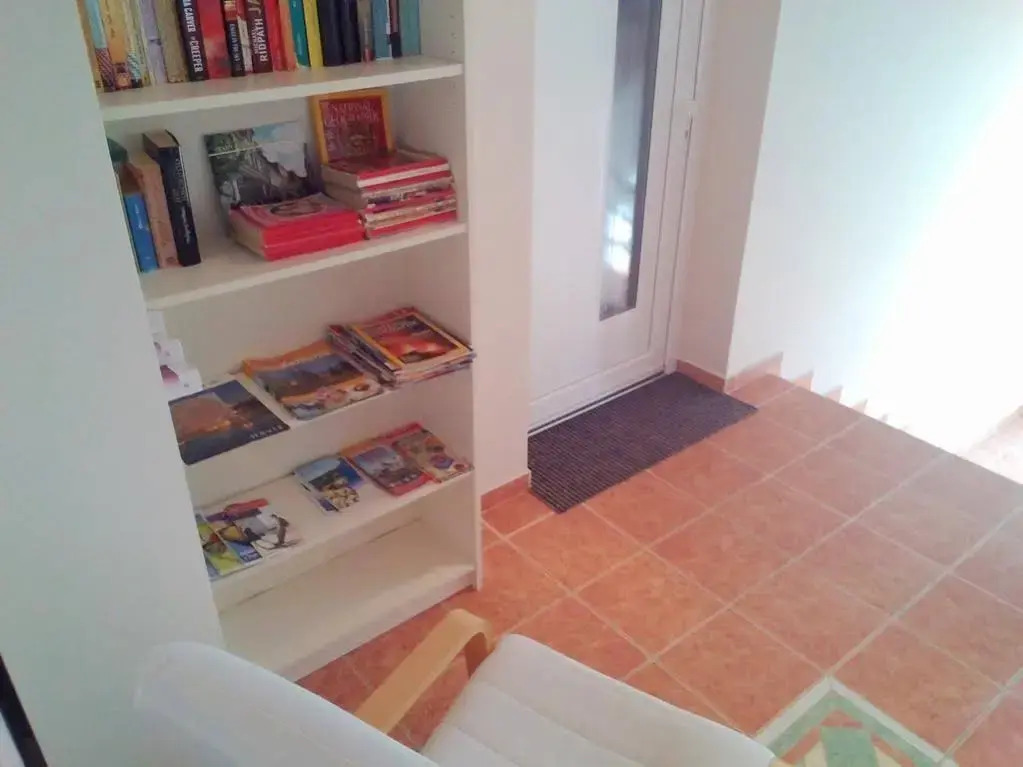 Orel Apartments