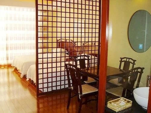Suzhou Taihu Lake Elysee Garden Chamber Hotel(苏州香榭丽花园酒店)