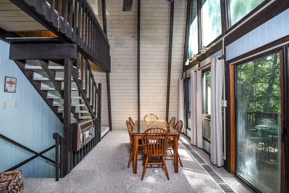 Waterside Bliss 3 Bedroom House
