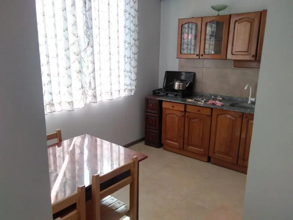 Str.Agmashenebeli 548