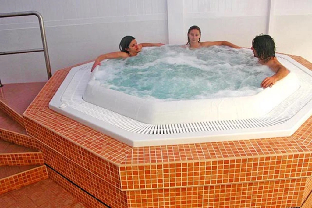 Aparthotel Calema Avenida Jardim