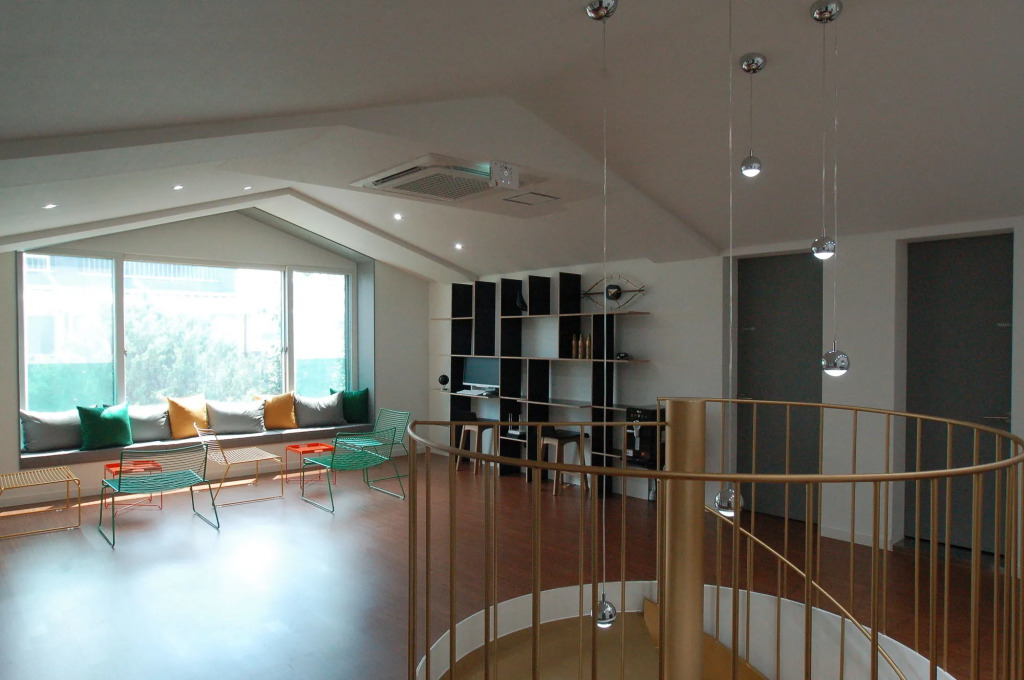 YE'4 Guesthouse
