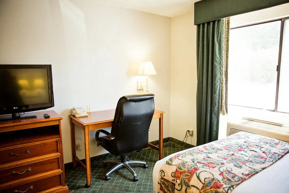 Motel 6 Phoenix - Scottsdale West, AZ