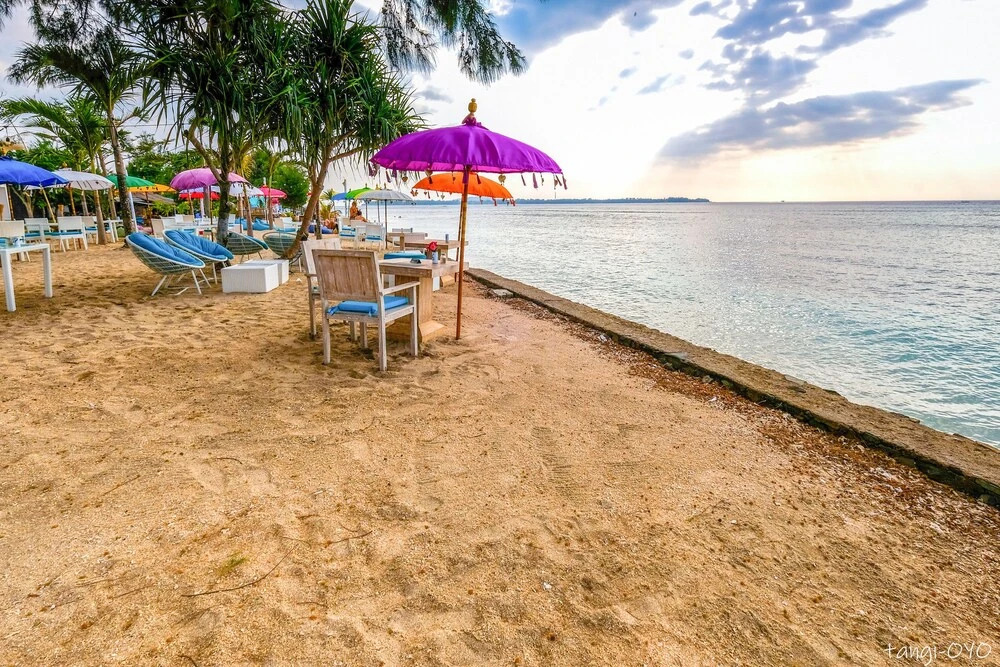 Biba Beach Village