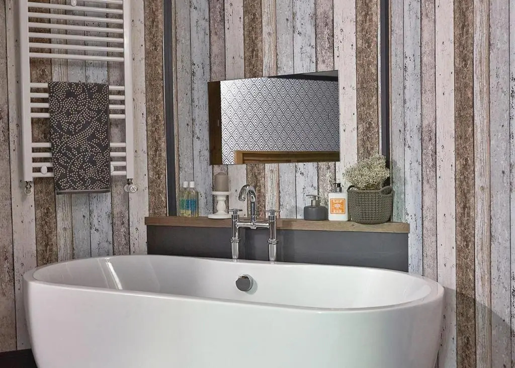 A HOME AWAY HOT TUB RETREAT AT Tattershall lakes country park