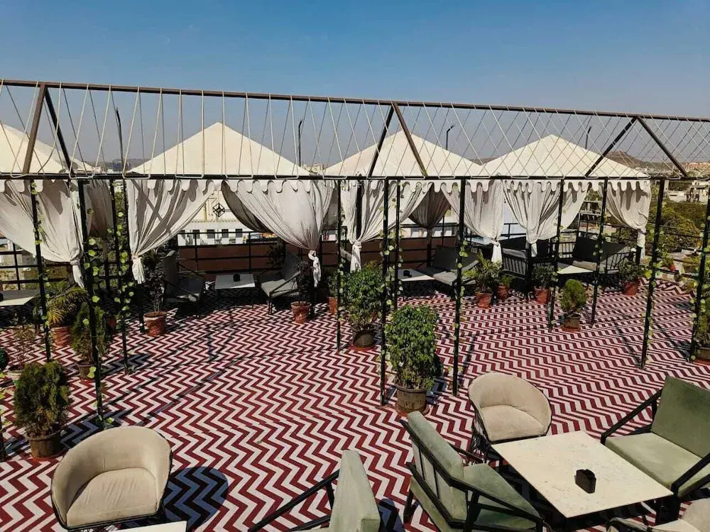 Hotel Image Point