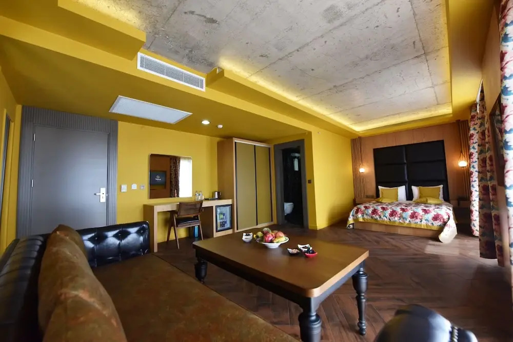 Bayberd Hotel