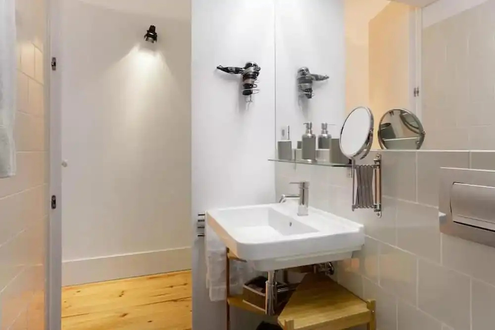 Charming Apartments in Historic Centre - Inside Porto Apartments "Flores"