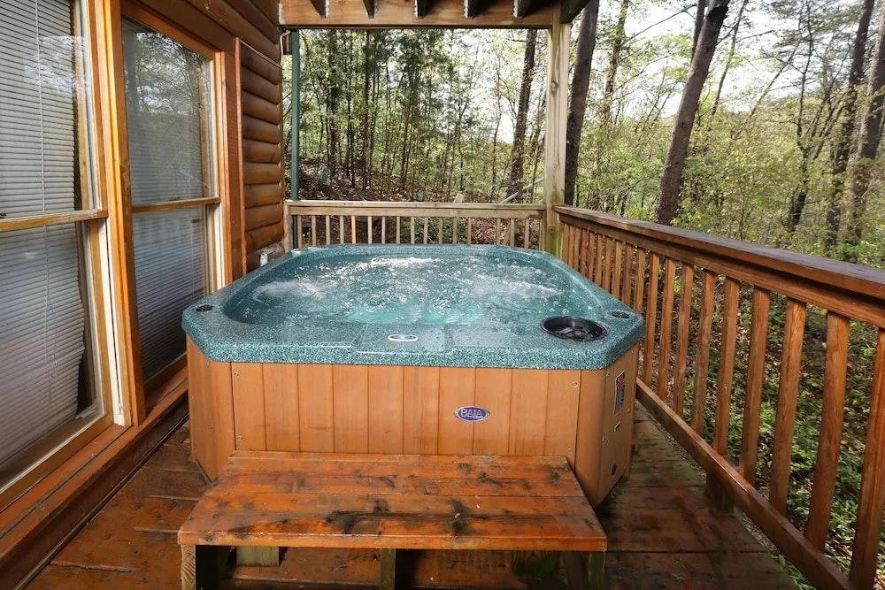 Big Pine Lodge by RedAwning