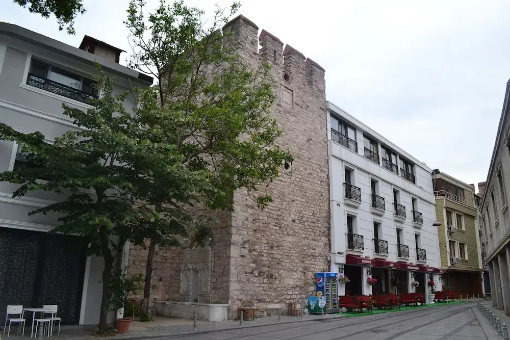 Gulhane Garden Hotel