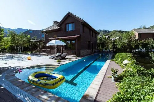 Yi House