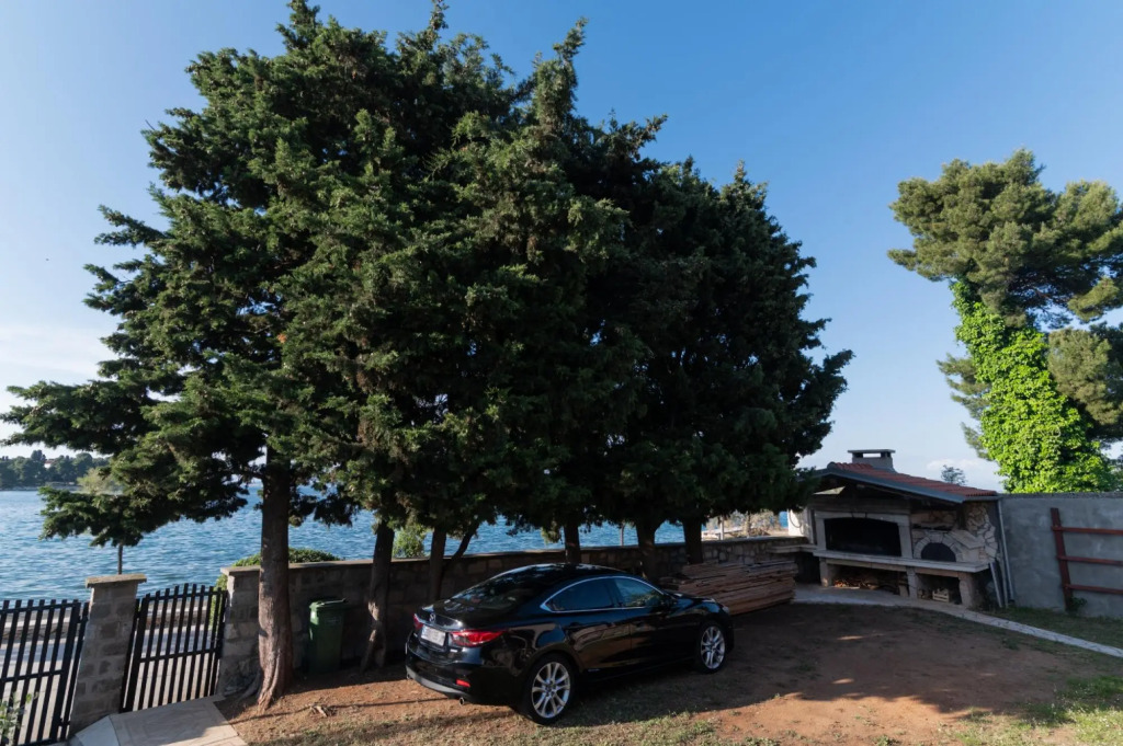 Tiho - 10M From The Beach - A2 1. Kat(4)