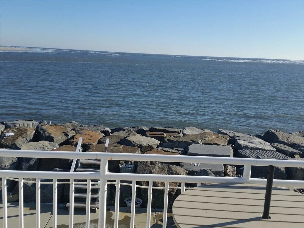 Nw123b Seaspray Court