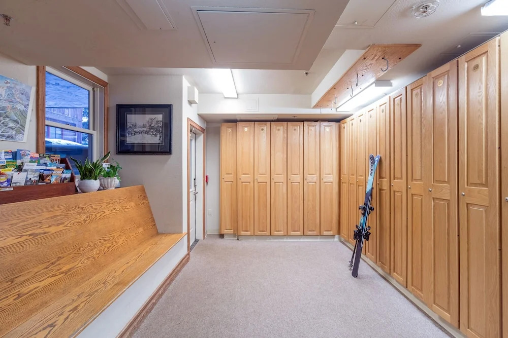 Hotel Columbia 3 Bedroom By Alpine Lodging Telluride
