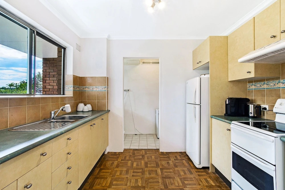 Parkview, Unit 6/11 Catalina Close