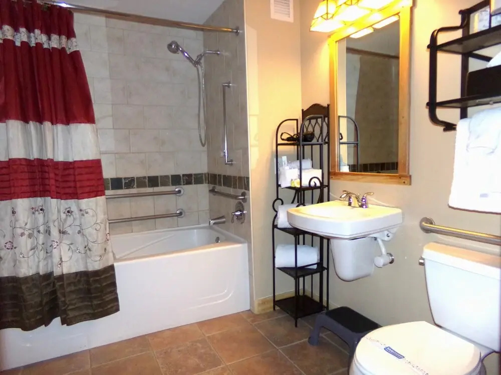 PPMH Passage Point - Center Village 1 bd