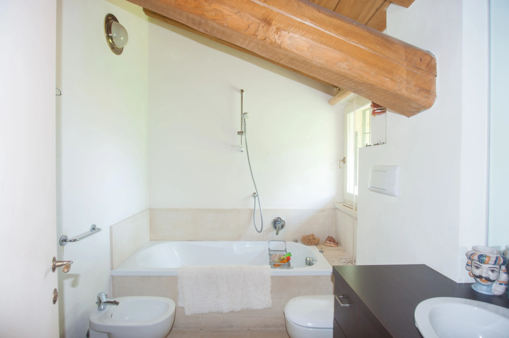 Villa Monia
