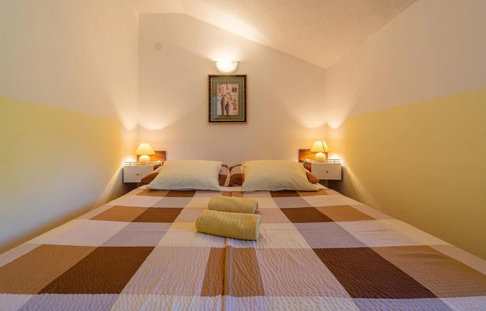 Awesome Apartment in Vir With 2 Bedrooms and Wifi