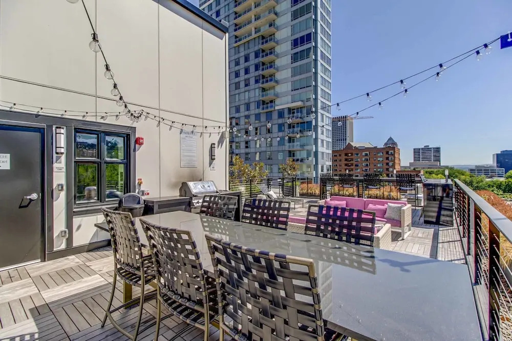 Pelicanstay at Portland University