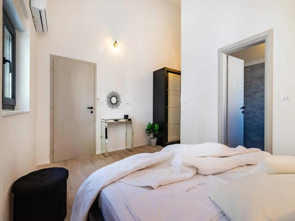 Luxury villa Magale with large pool