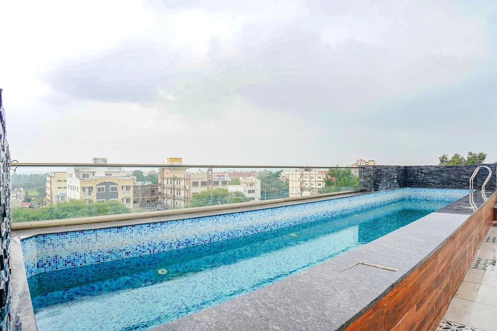 Fabhotel Prime Ocean Breeze