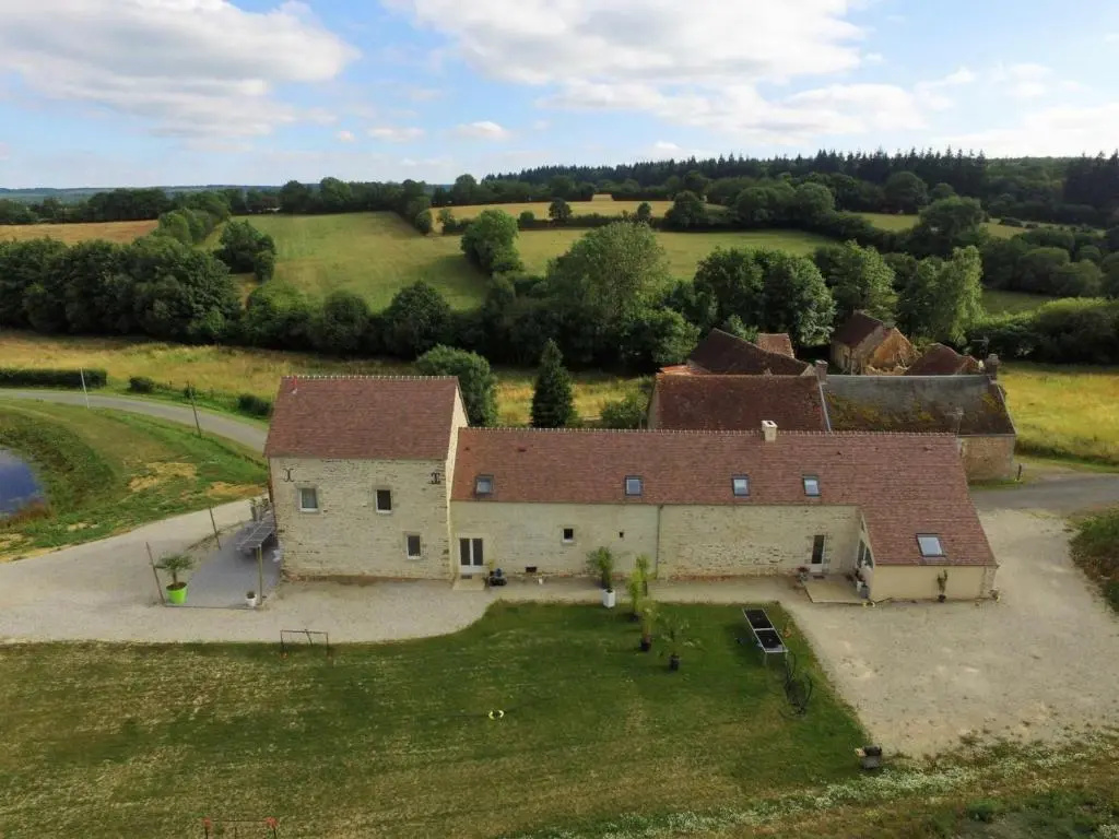 Gîte rénové au cœur de la nature avec animaux acceptés - FR-1-497-92