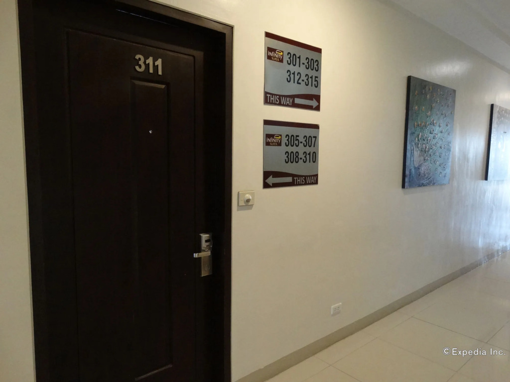 Infinity Suites