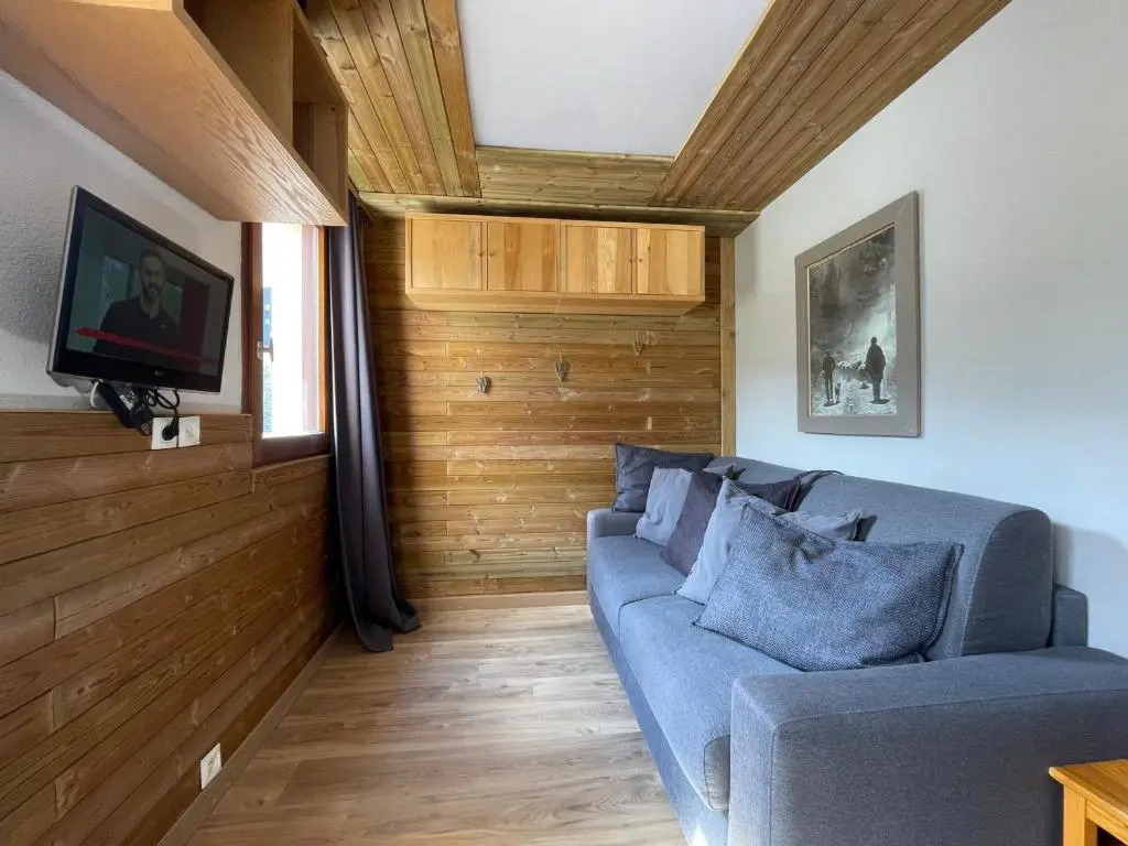 Appartement Les Menuires, 1 pièce, 3 personnes - FR-1-452-91