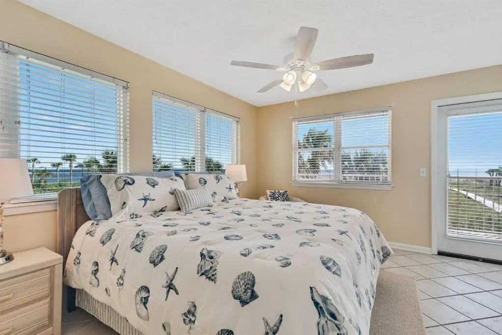 Summer Breeze #25 - Modest Beachfront with views of the Pass! Great Location!
