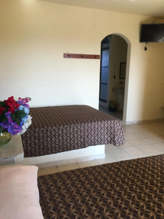 Hotel Sociedad y Maristas