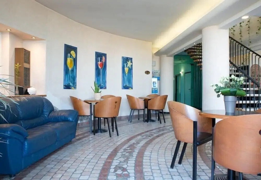 Hotel Amba
