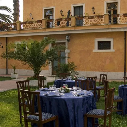 Hotel Villa Plauzi