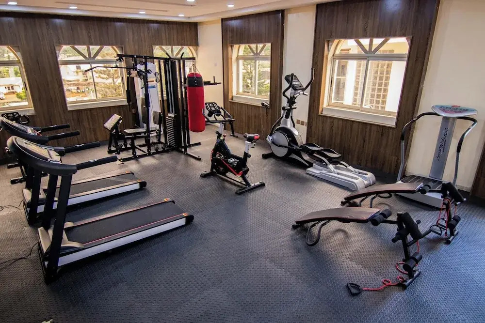 Heroes Luxury Apartments and Suites